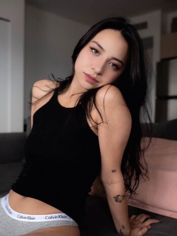 Full leaked Thebunniiee cute af asian chick private onlyfans photo