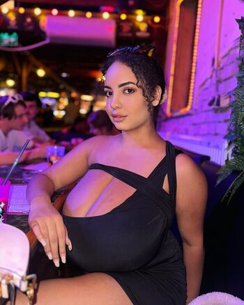 Full leaked Thegirlinred private onlyfans photo
