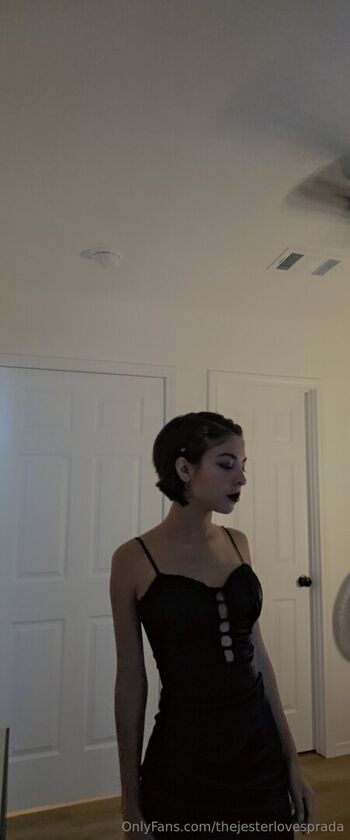 Full leaked Thejesterlovesprada private onlyfans photo
