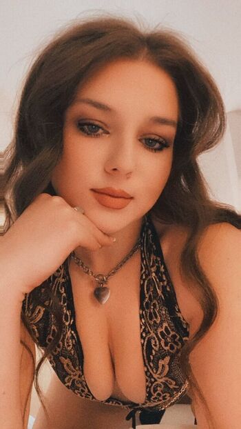 thejuicypeachxo