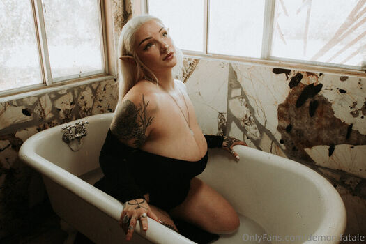 Full leaked Thelilithjane page private onlyfans photo