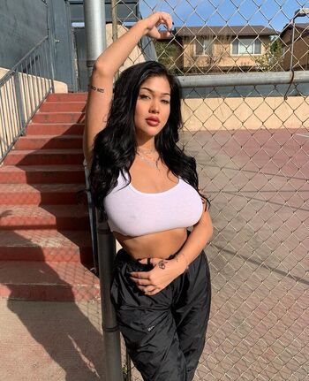 Full leaked Thelittlestarseven page private onlyfans photo