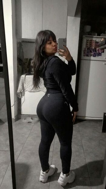 Full leaked Themarieu private onlyfans photo