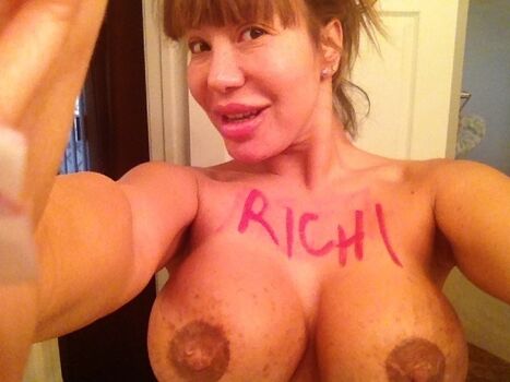 theoneandonlyavadevine