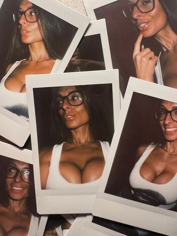 Full leaked Thequeenmaddzz private onlyfans photo