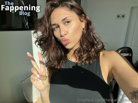 Full leaked Therealkateparker private onlyfans photo