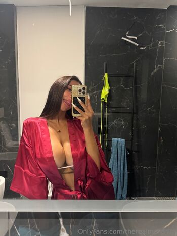 Therealmorenita