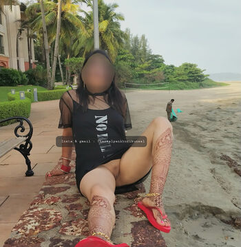 Full leaked Therealpankhurikunaal private onlyfans photo