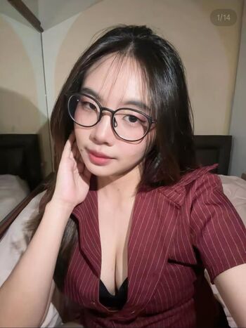 Full leaked Theresiaacn private onlyfans photo