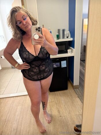Full leaked Thesecupsrunnethover private onlyfans photo