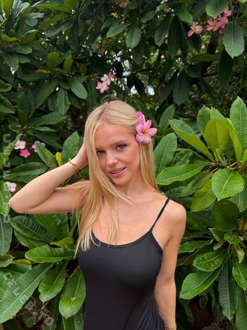 Full leaked Thesi sophie private onlyfans photo