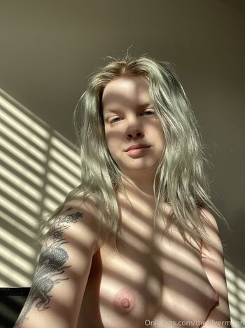 Full leaked Thesilvermoon private onlyfans photo