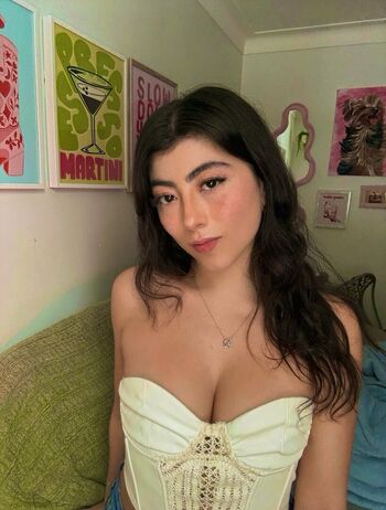 Full leaked Thewildlatina private onlyfans photo