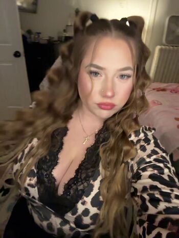Full leaked Theycallmelilvan private onlyfans photo