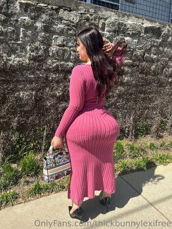 Full leaked Thickbunnylexifree private onlyfans photo