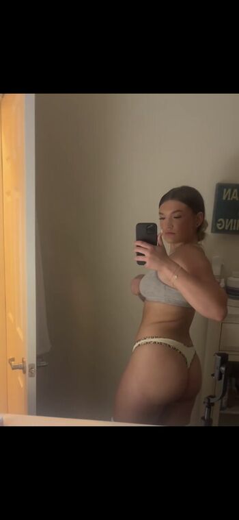 Full leaked Thisiselliya private onlyfans photo