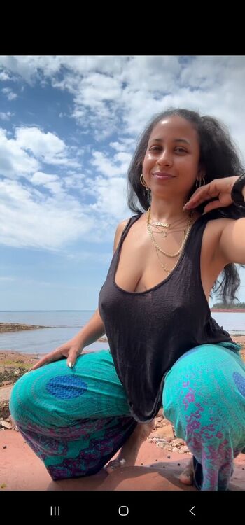 Full leaked Thumbalina x private onlyfans photo