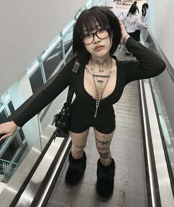 Thunyalak leaked photo video viral