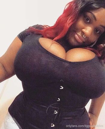 Full leaked Tiggolebiddiess private onlyfans photo
