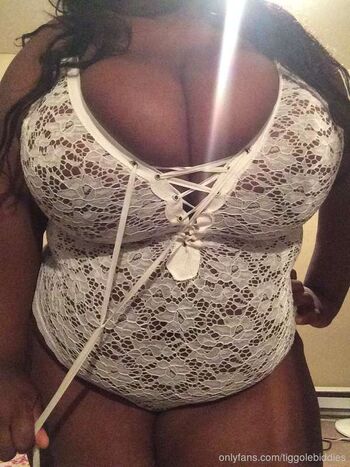 Full leaked Tiggolebiddiess private onlyfans photo