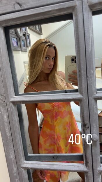Full leaked Tiktokwithmoka page private onlyfans photo