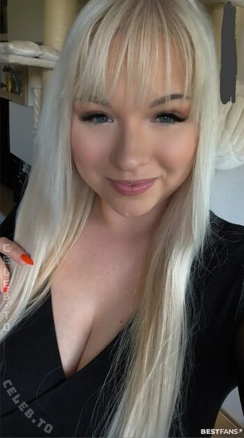Full leaked Tina typicaltinaa private onlyfans photo