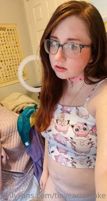 Full leaked Tinycarrotcake private onlyfans photo