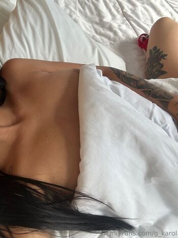 Full leaked Tinykarolg private onlyfans photo