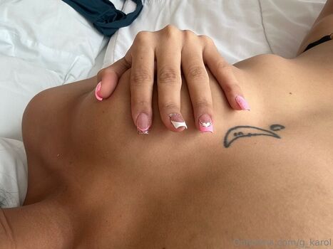 Full leaked Tinykarolg private onlyfans photo