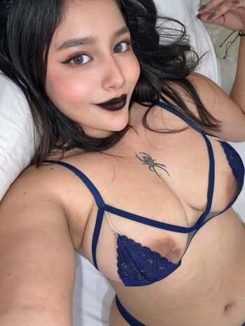Full leaked Tinymexicanbun private onlyfans photo