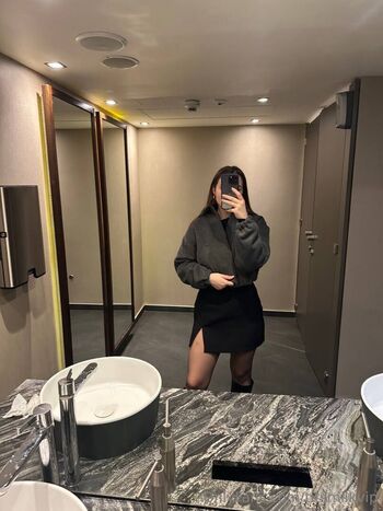 Full leaked Titsmilkvip private onlyfans photo
