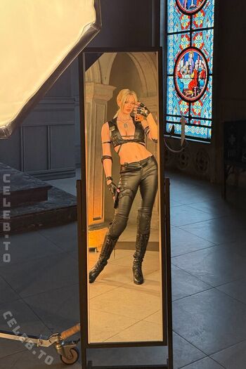 Full leaked Tniwecosplay  page private onlyfans photo