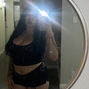 Full leaked Tokeeoh private onlyfans photo