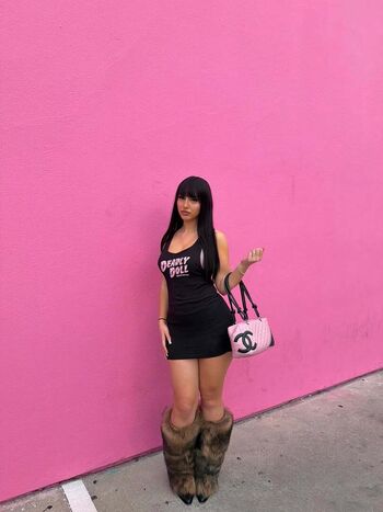 Full leaked Toomuchlucile page private onlyfans photo