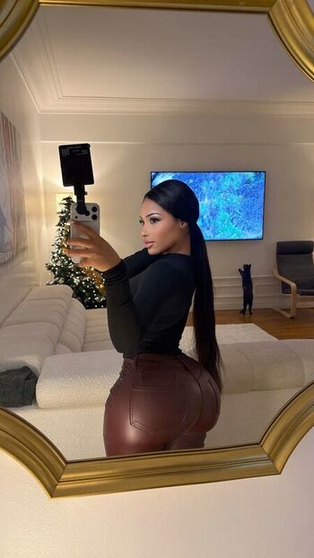 Full leaked Tootatis private onlyfans photo