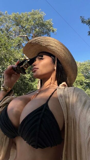 Full leaked Tootatis private onlyfans photo
