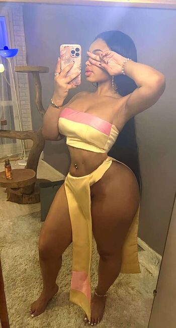 Full leaked Tootatis vip private onlyfans photo