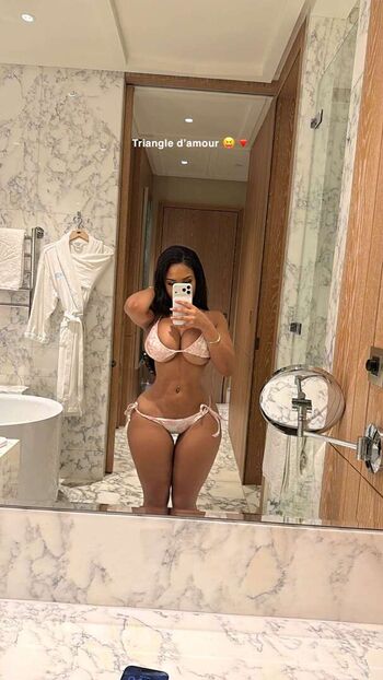Full leaked Tootatis vip private onlyfans photo