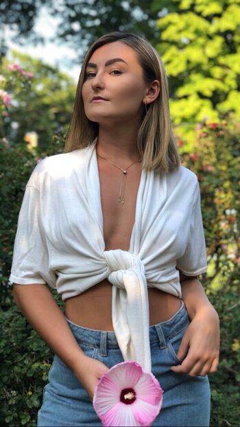 Full leaked Tornawalynnski page private onlyfans photo