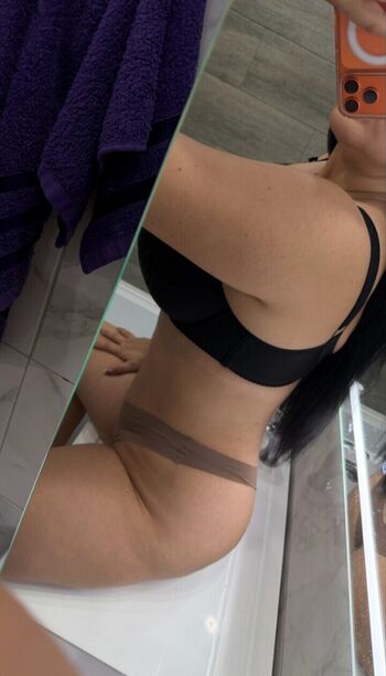 Full leaked Tosya private onlyfans photo