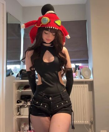 Full leaked Toxic tenshi page private onlyfans photo
