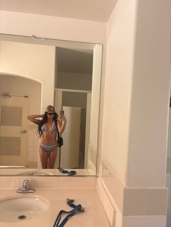 Full leaked Tradersamz private onlyfans photo