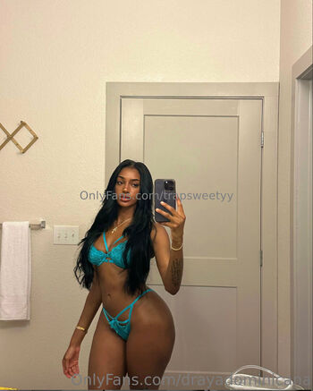 Full leaked Trapsweetyy private onlyfans photo