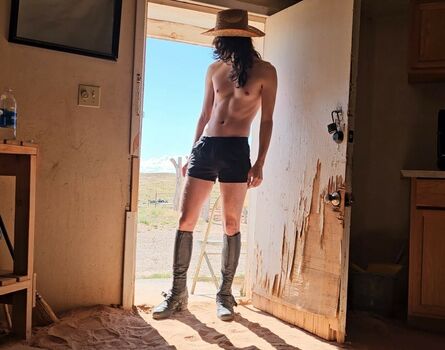 Full leaked Treytheexplainer private onlyfans photo