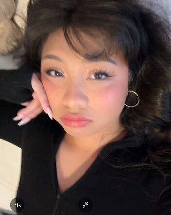 Full leaked Trin lovell private onlyfans photo