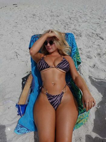 Full leaked Trinity raine private onlyfans photo