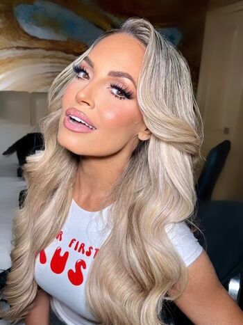 Full leaked Trish stratus page private onlyfans photo