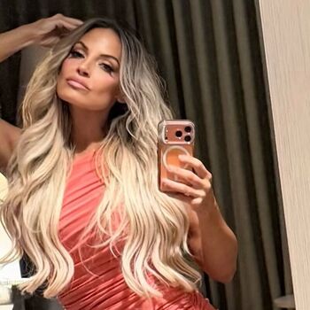 Trish Stratus