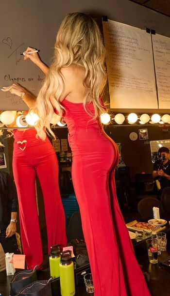 Full leaked Trish stratus private onlyfans photo