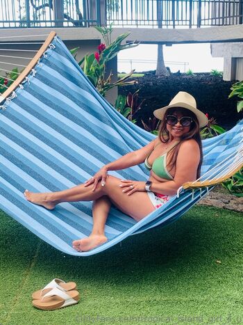 Full leaked Tropical island girl  u page private onlyfans photo